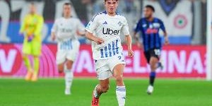 九游娱乐登录入口-尼科-帕斯：我最想和亚马尔一起踢球 梅西是史上最佳球员