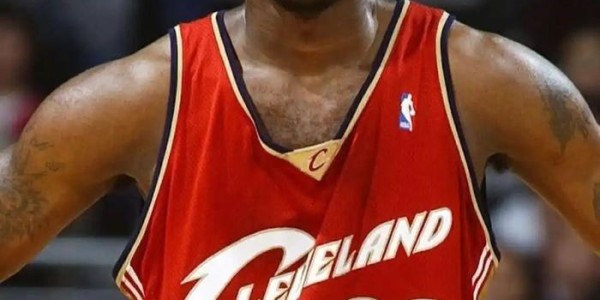 03选秀大会的白金一代，堪比96一代的巨星云集，詹姆斯韦德波什等