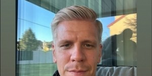 亚马尔调侃什琴斯尼金发：这发型不赖，排名第二仅次于我